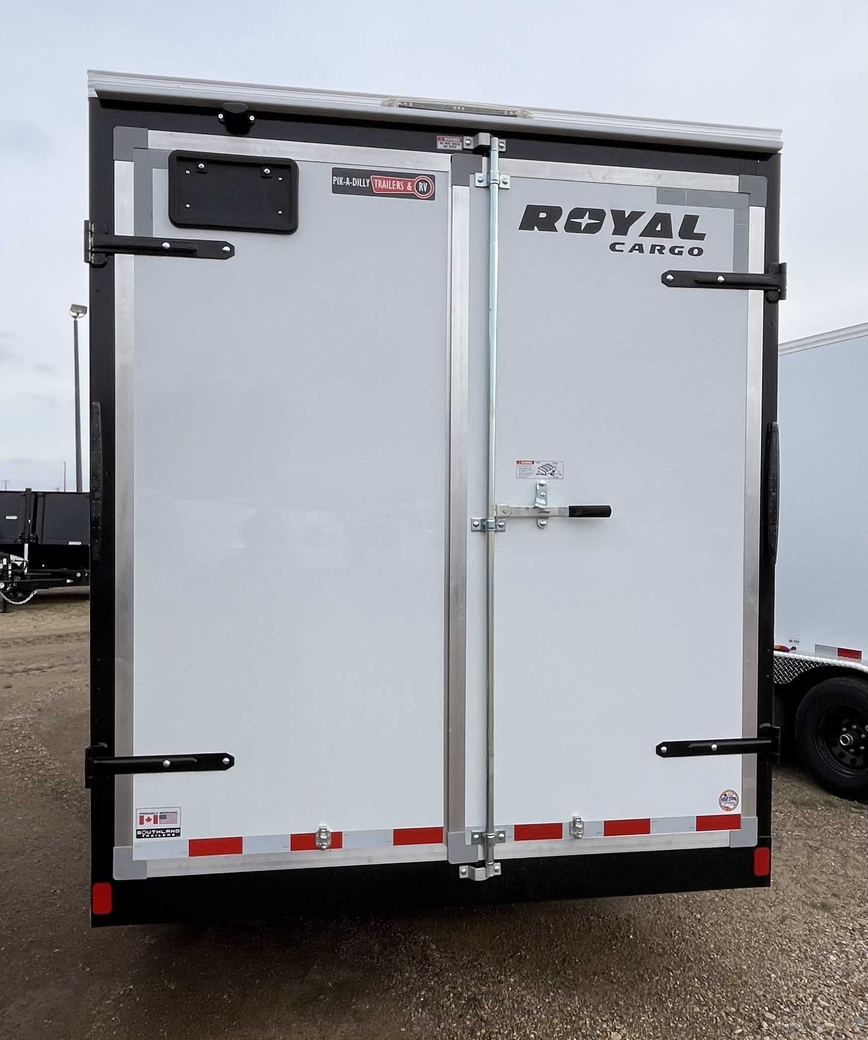 Royal Trailers 2026 Royal Cargo 7 x 18(16+2) Enclosed Cargo Trailer 86″H 10K Barn ...